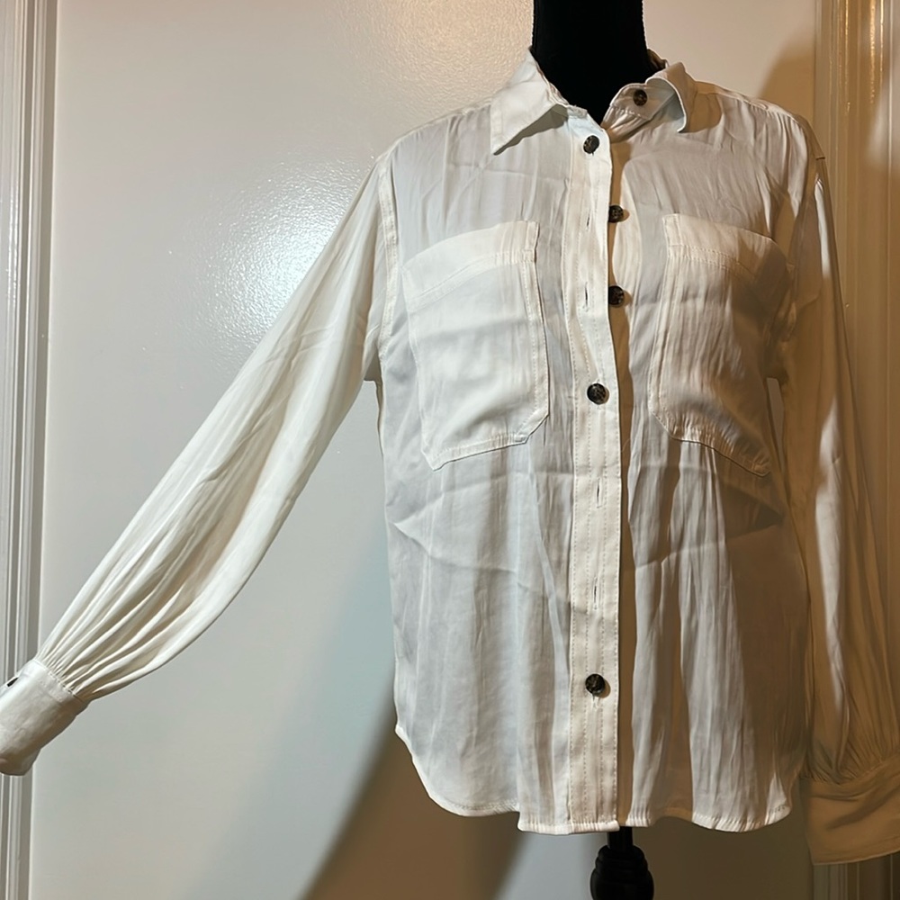 Banana Republic - Button-up Long Sleeve Shirt